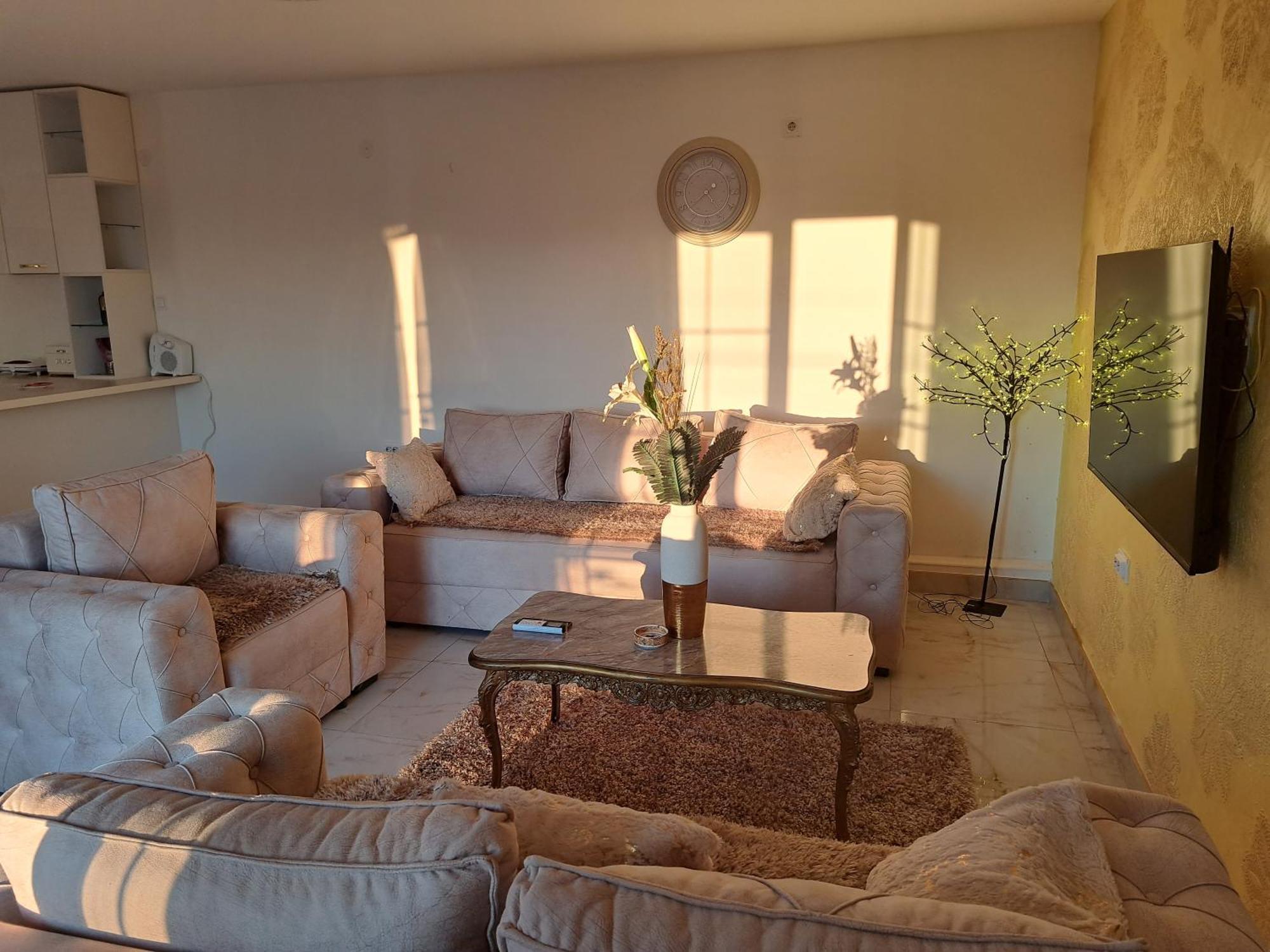 Dina Lux Apartman Jagodina Exterior foto